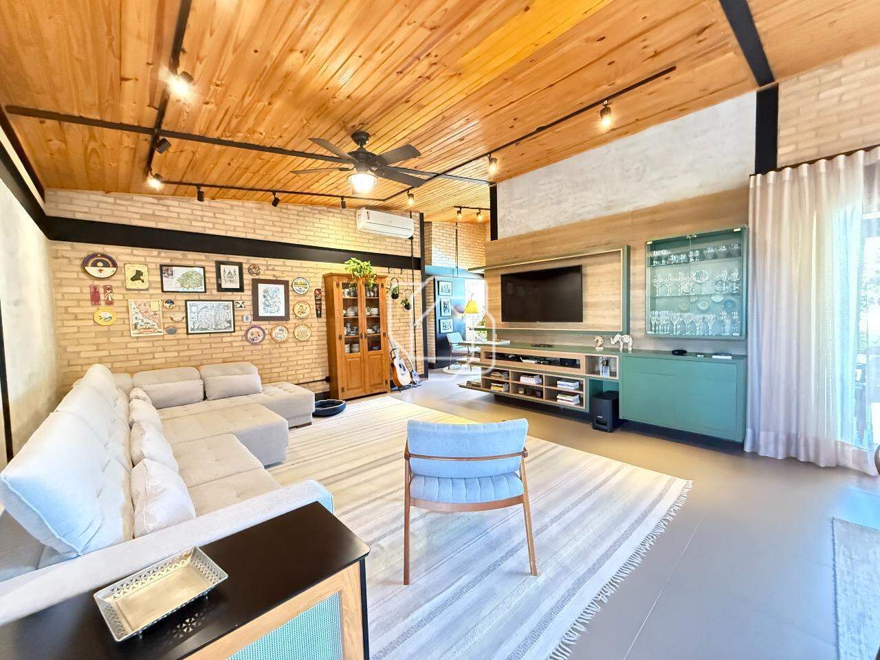 Casa de Condomínio à venda em Salto - SP - Residencial Primavera: