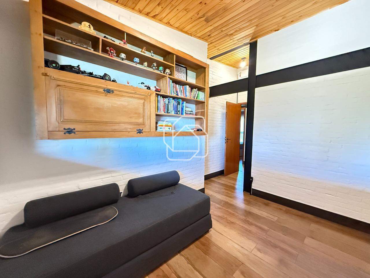 Casa de Condomínio à venda em Salto - SP - Residencial Primavera: