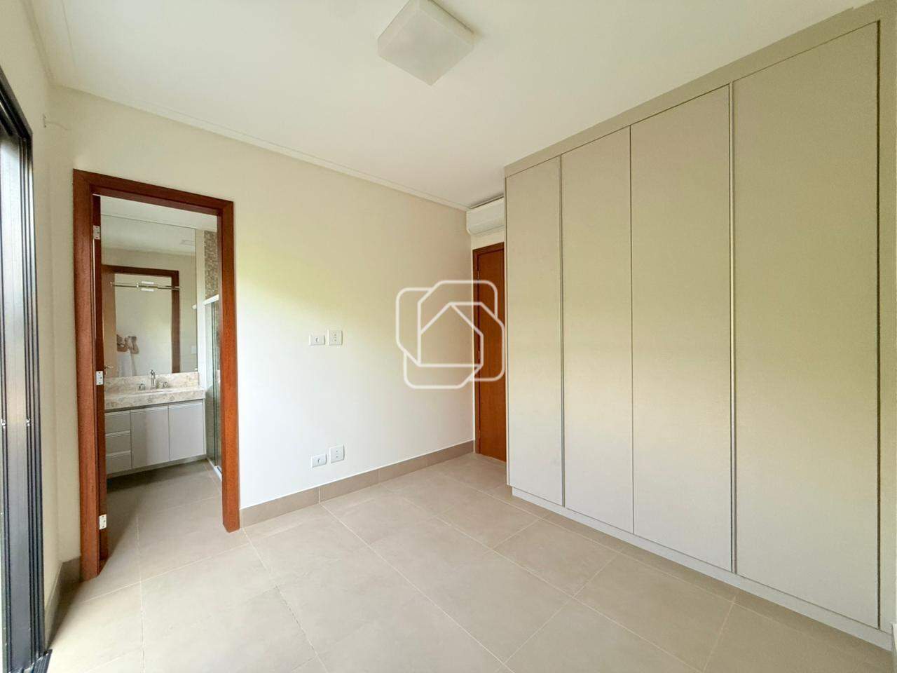 Casa de Condomínio à venda em Itu - SP - Condomínio Villas do Golfe: Suíte