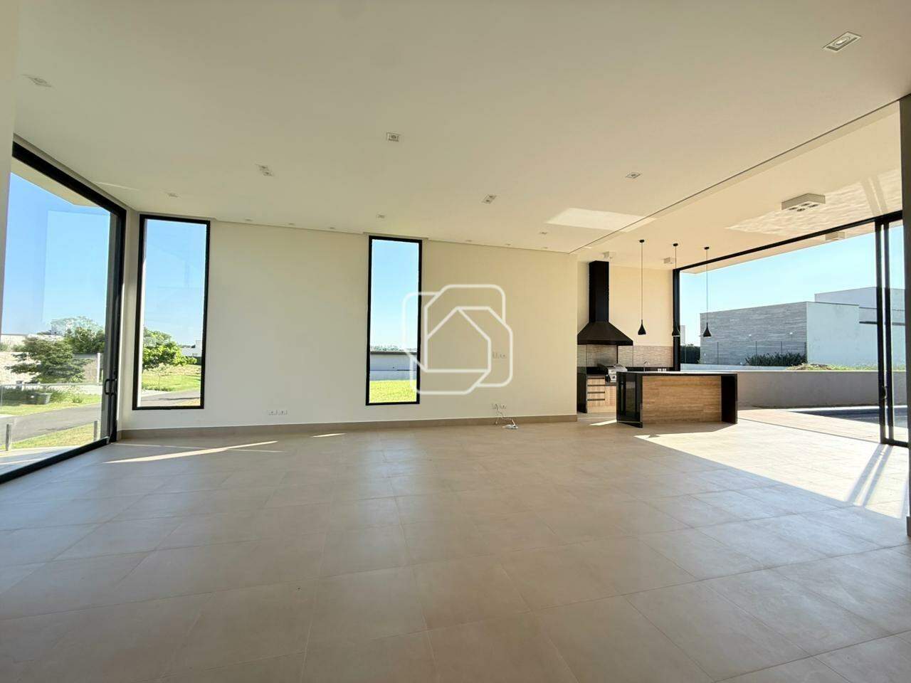 Casa de Condomínio à venda em Itu - SP - Condomínio Villas do Golfe: Área integrada