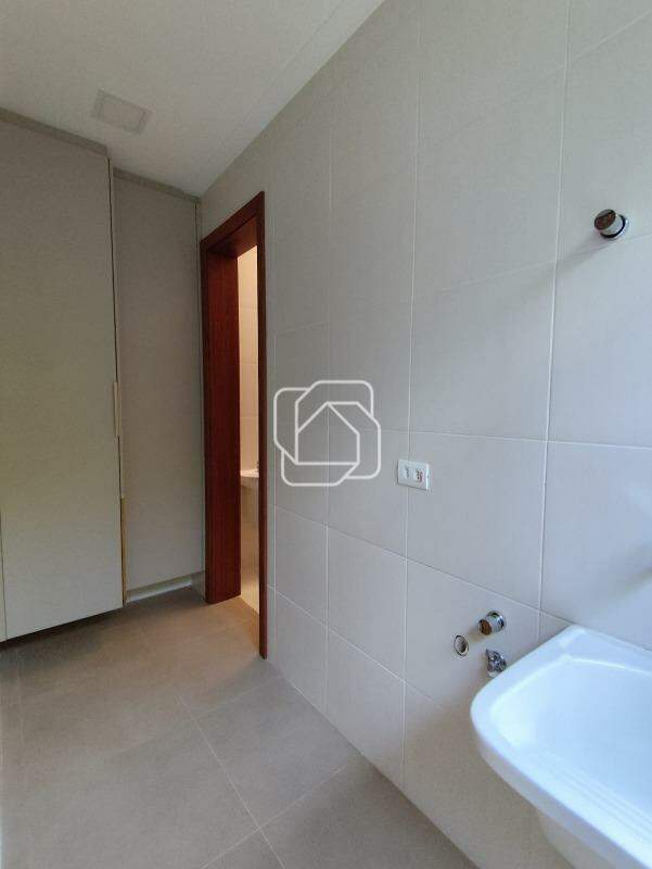 Casa de Condomínio à venda em Itu - SP - Condomínio Villas do Golfe: Lavanderia