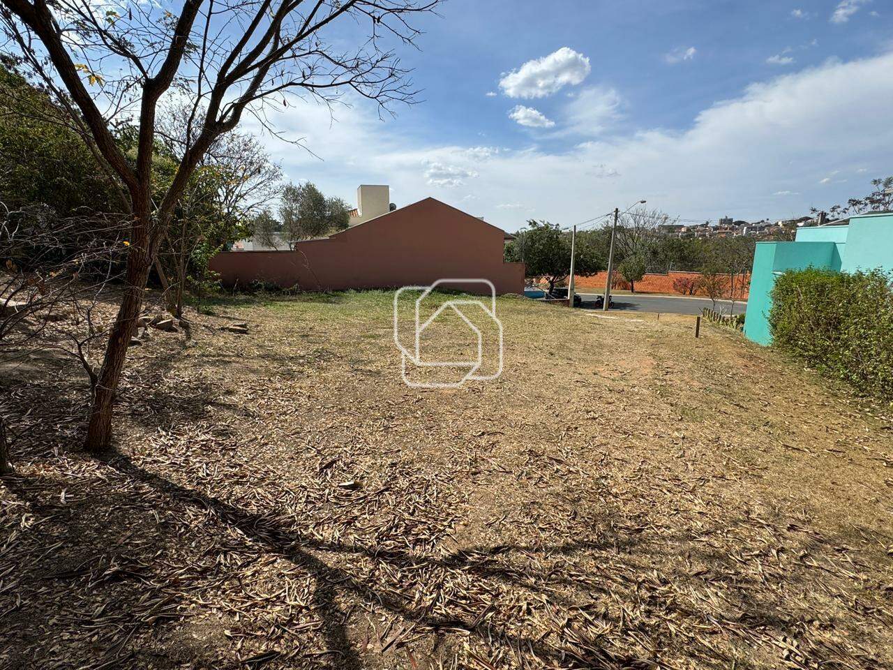 Terreno à venda em Salto - SP - Village Moutonnée: 