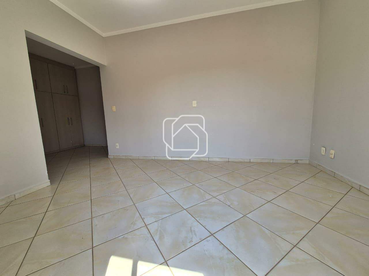 Casa de Condomínio à venda em Indaiatuba - SP - Vila Borghese: 