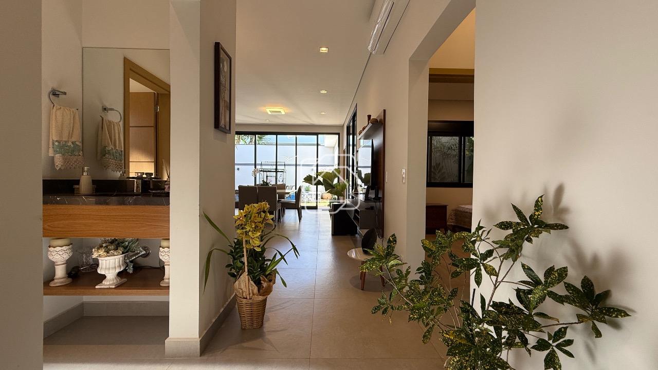 Casa de Condomínio à venda em Indaiatuba - SP - Jardim Residencial Dona Maria José: Hall de entrada