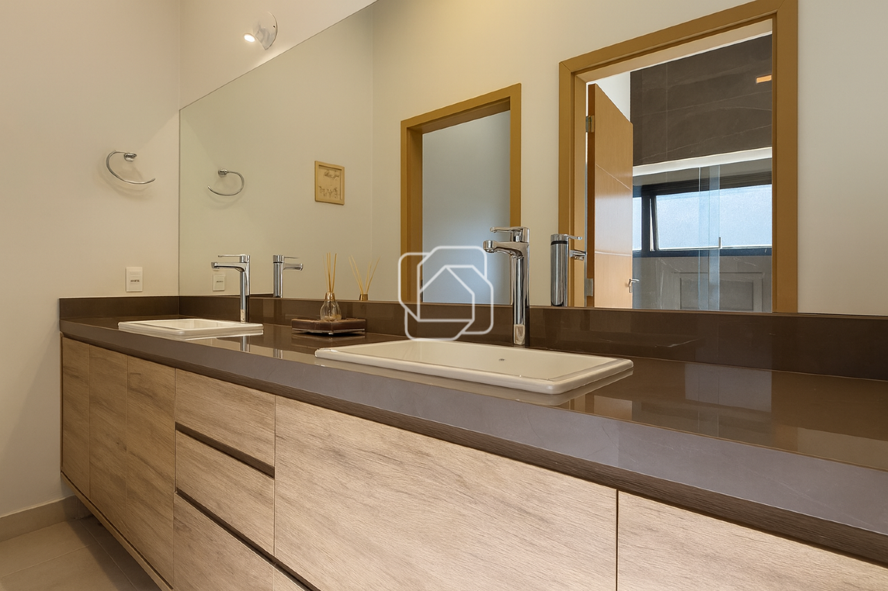 Casa de Condomínio à venda em Indaiatuba - SP - Jardim Residencial Dona Maria José: Banheiro