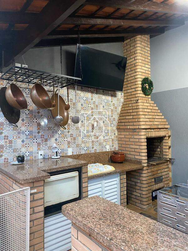 Casa para aluguel em Indaiatuba - SP - Centro: 