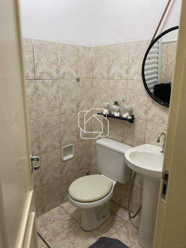Casa para aluguel em Indaiatuba - SP - Centro: WC