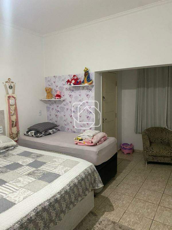 Casa para aluguel em Indaiatuba - SP - Centro: DORMITORIO