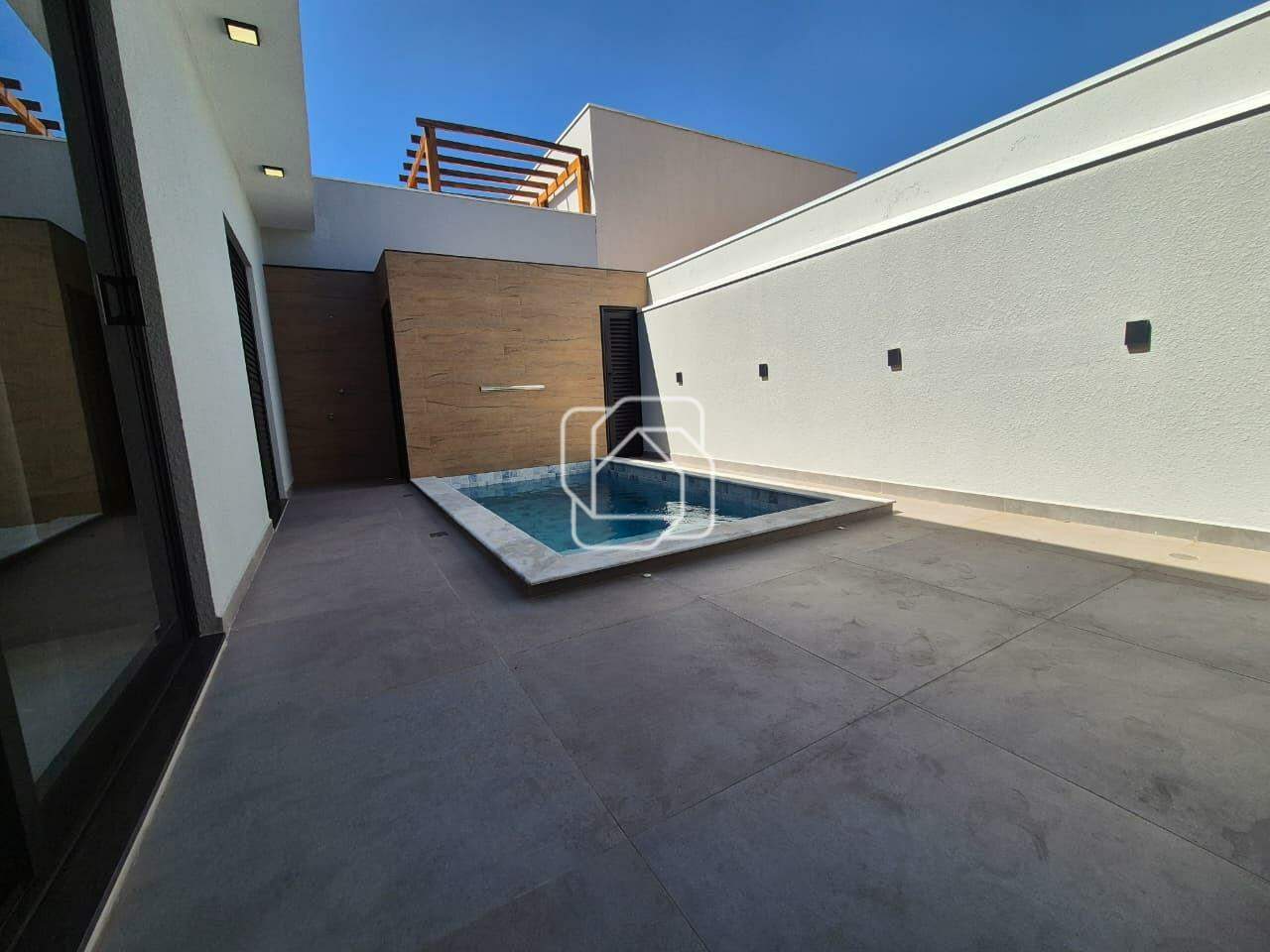 Casa de Condomínio à venda em Indaiatuba - SP - Jardim Residencial Dona Maria José: Área da piscina