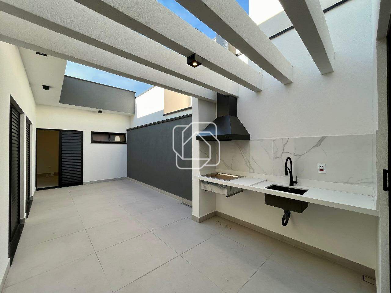 Casa de Condomínio para aluguel em Salto - SP - Village Moutonnée: 