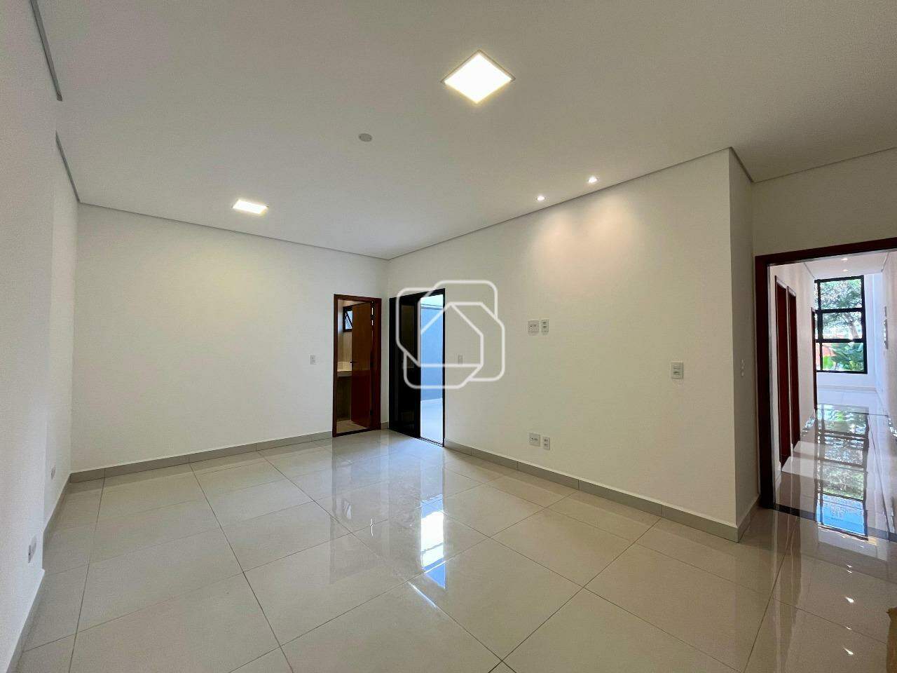Casa de Condomínio para aluguel em Salto - SP - Village Moutonnée: 