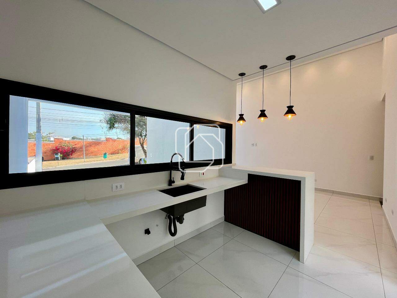 Casa de Condomínio para aluguel em Salto - SP - Village Moutonnée: 