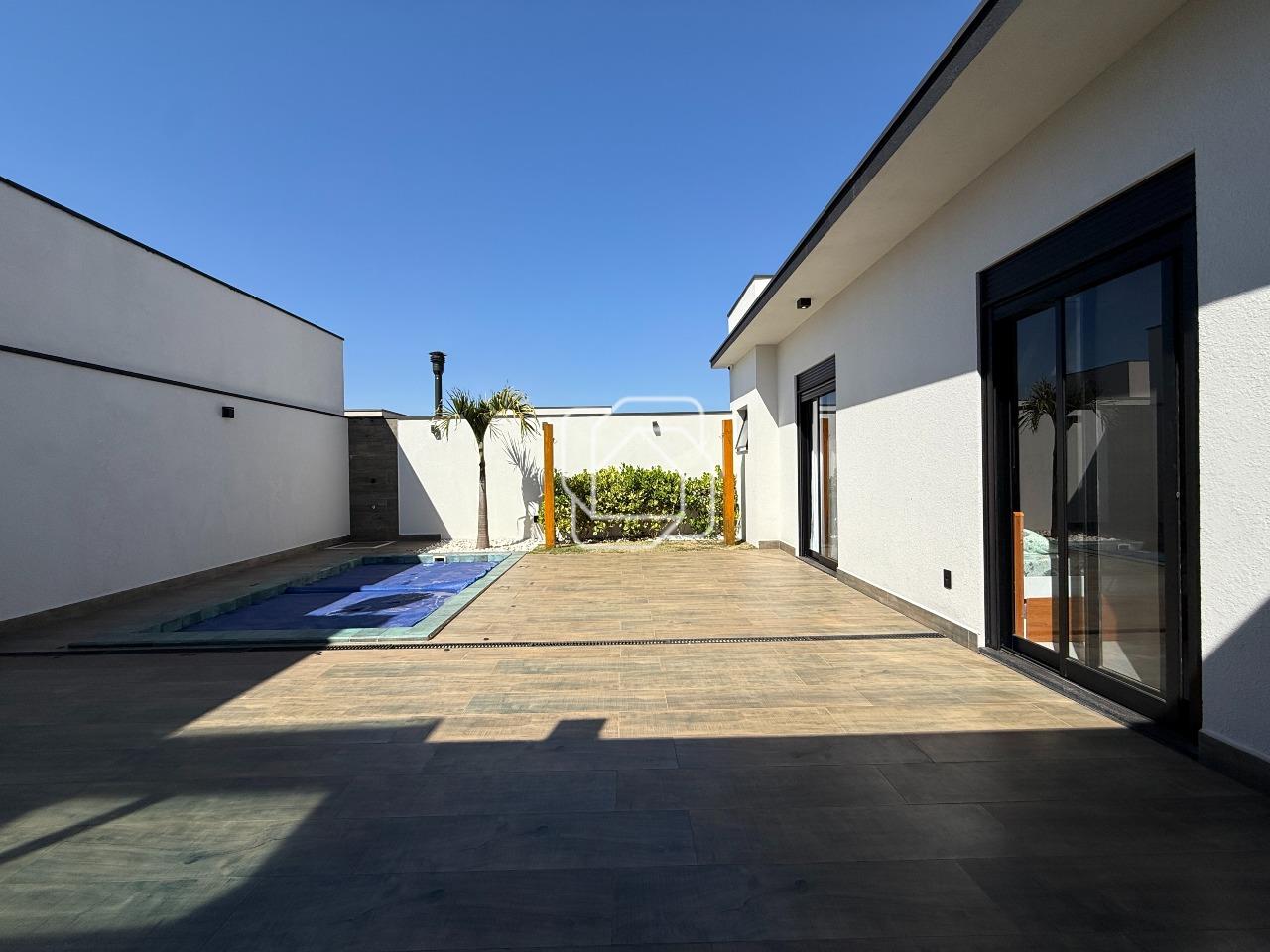 Casa de Condomínio à venda em Indaiatuba - SP - Jardim Residencial Dona Maria José: Área externa