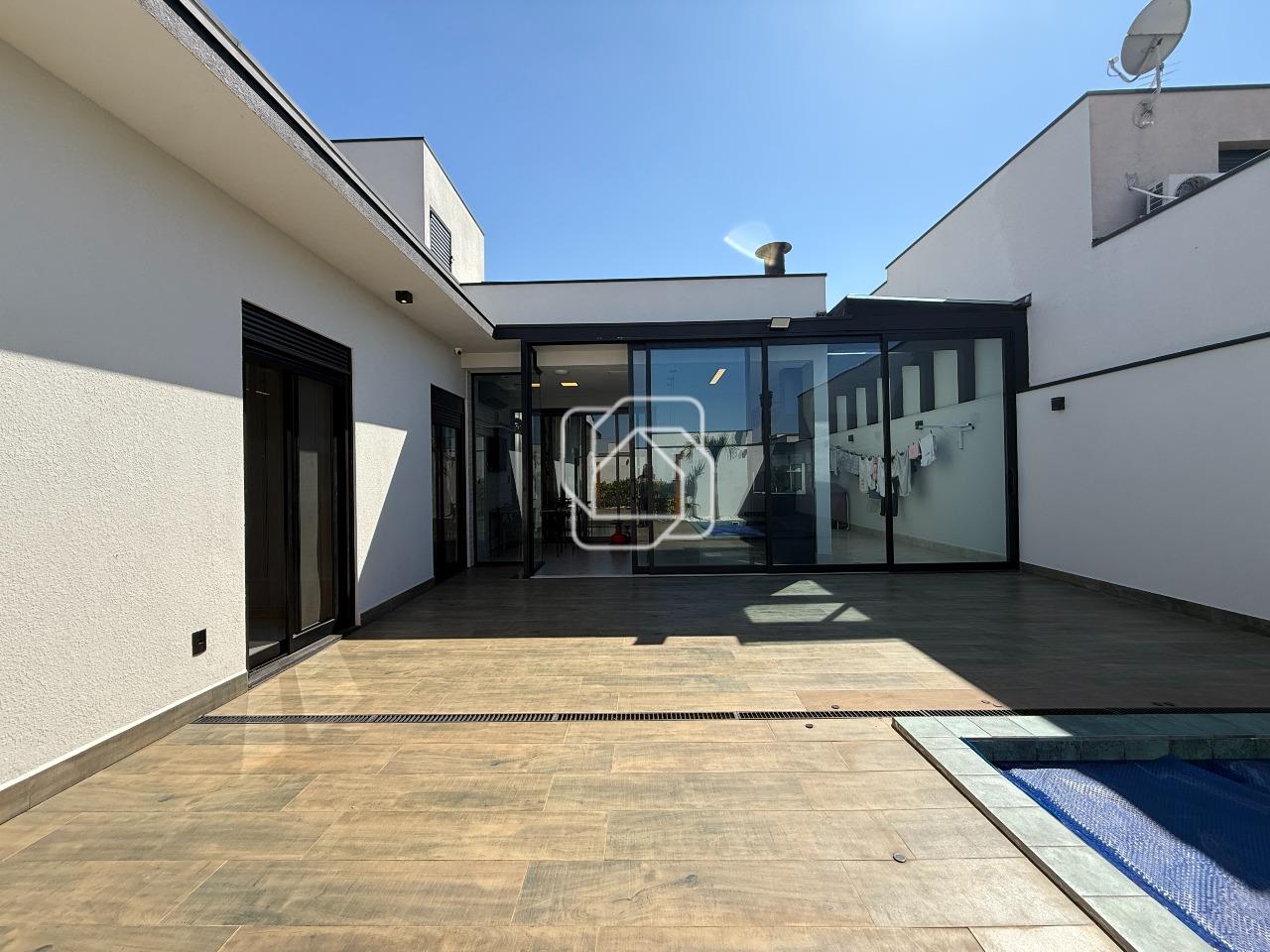 Casa de Condomínio à venda em Indaiatuba - SP - Jardim Residencial Dona Maria José: Área externa