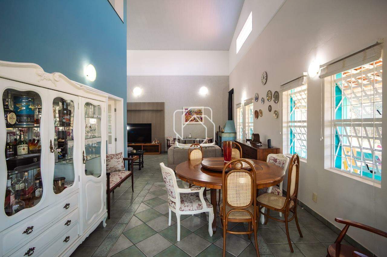 Casa de Condomínio à venda em Indaiatuba - SP - Vale das Laranjeiras: Sala de jantar