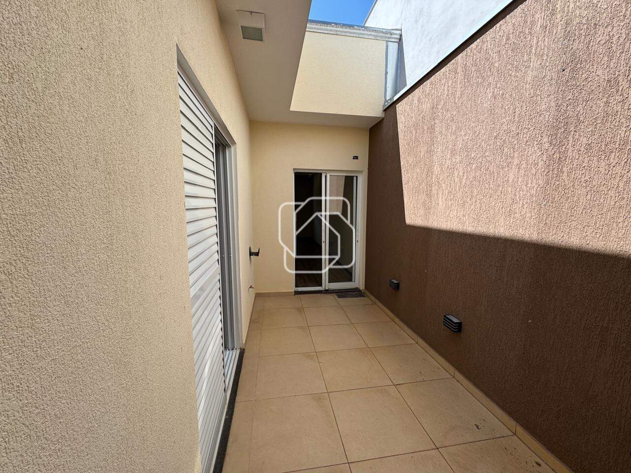 Casa de Condomínio à venda em Salto - SP - Residencial Costa das Areias II: