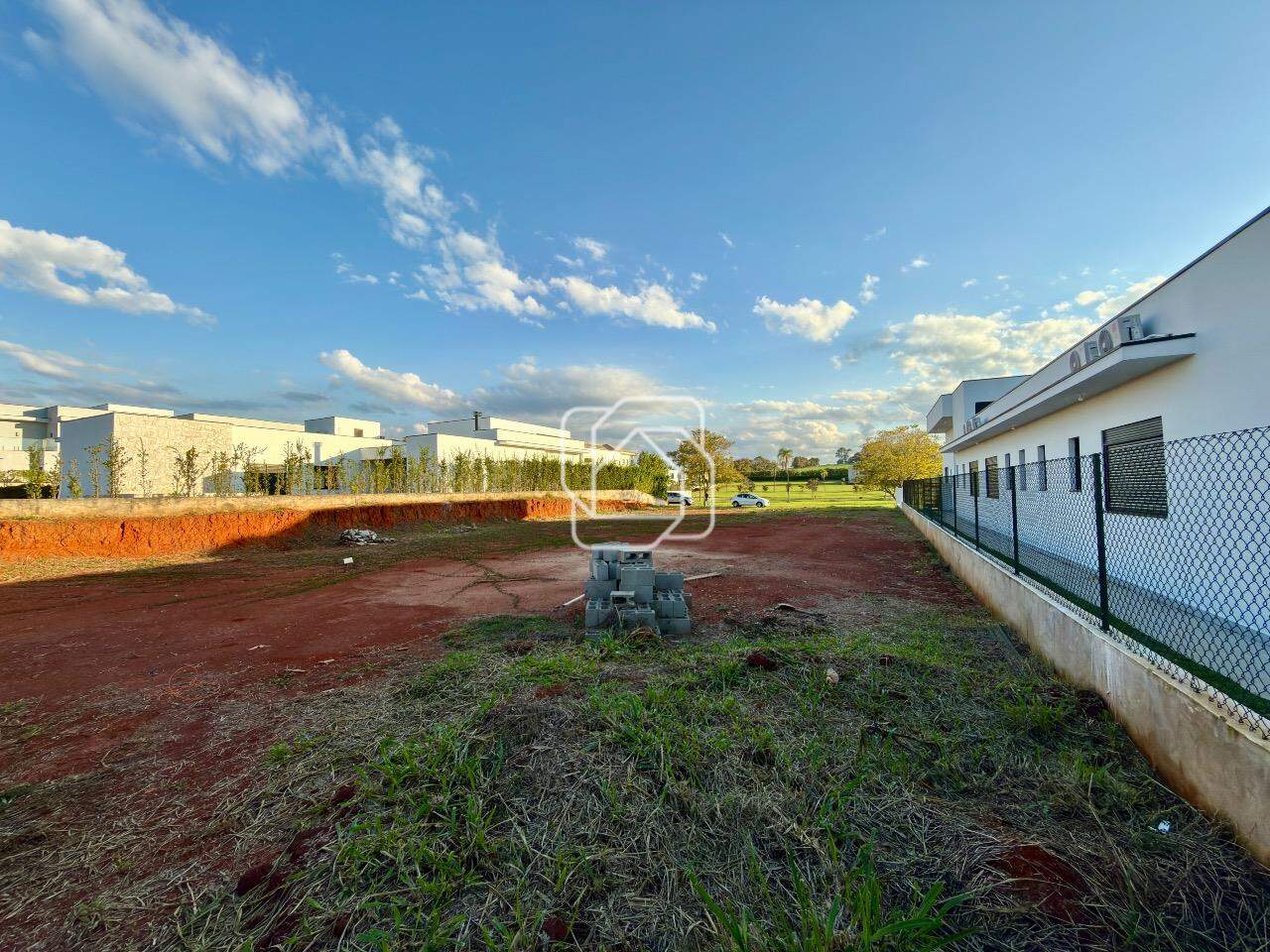 Terreno à venda em Porto Feliz - SP - Fazenda Alvorada: Visão ampla do terreno