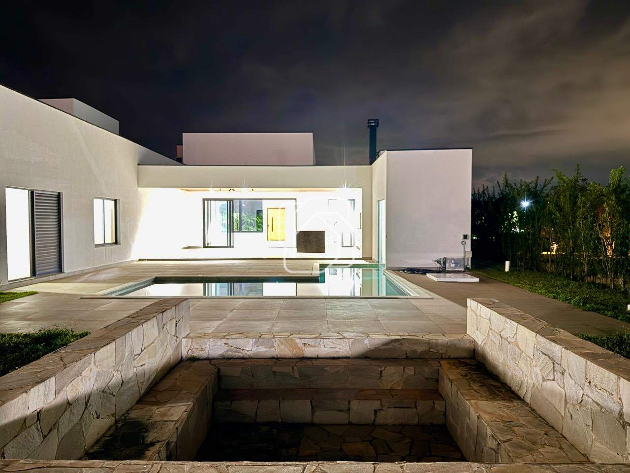 Casa de Condomínio à venda em Porto Feliz - SP - Fazenda Alvorada: Área da piscina