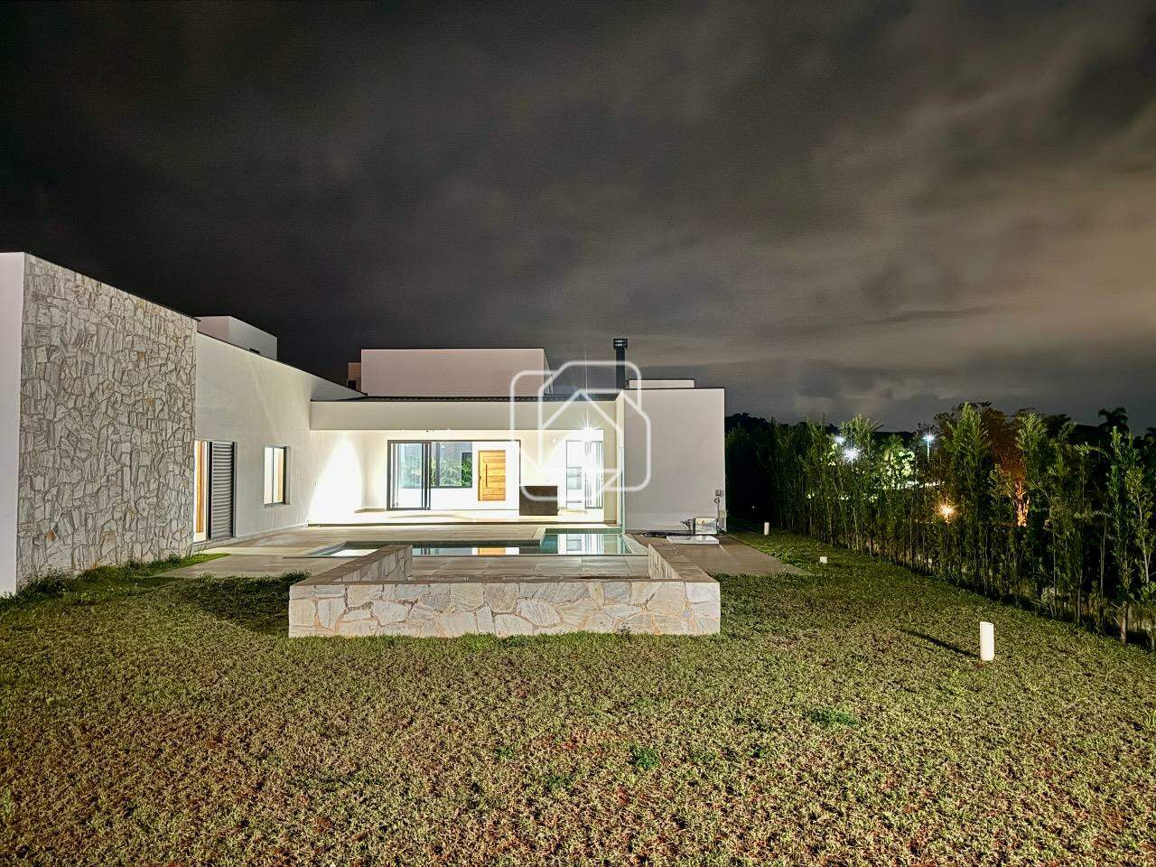 Casa de Condomínio à venda em Porto Feliz - SP - Fazenda Alvorada: Área da piscina