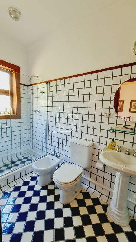Casa de Condomínio para aluguel em Indaiatuba - SP - Lagos de Shanadu: WC Suite 1