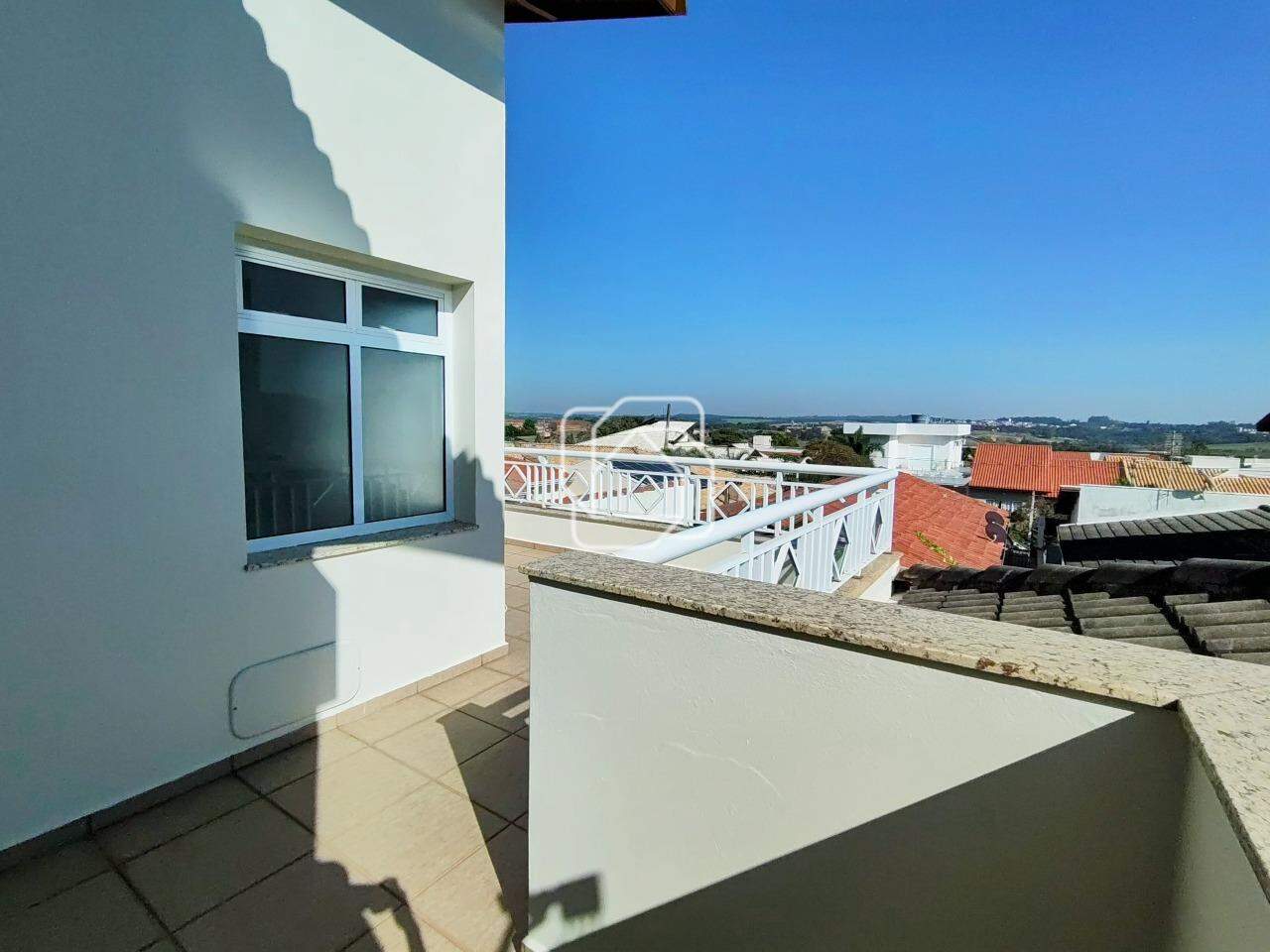 Casa de Condomínio para aluguel em Itu - SP - Portal da Vila Rica : Varanda suíte master