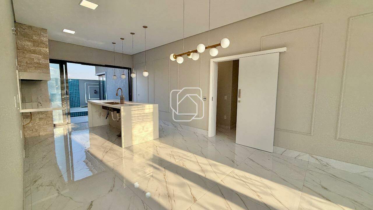 Casa de Condomínio à venda em Indaiatuba - SP - Jardim Residencial Dona Maria Cândida: Ambientes integrados