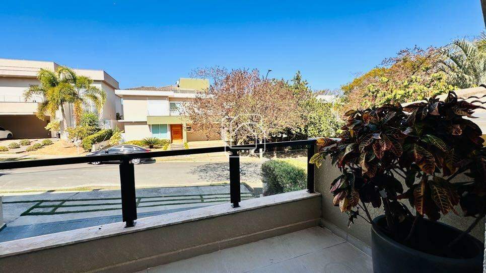 Casa de Condomínio à venda em Indaiatuba - SP - Jardim Residencial Santa Clara: Varanda