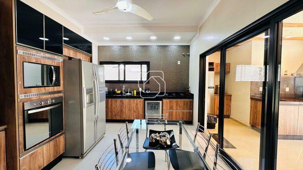 Casa de Condomínio à venda em Indaiatuba - SP - Jardim Residencial Santa Clara: Cozinha