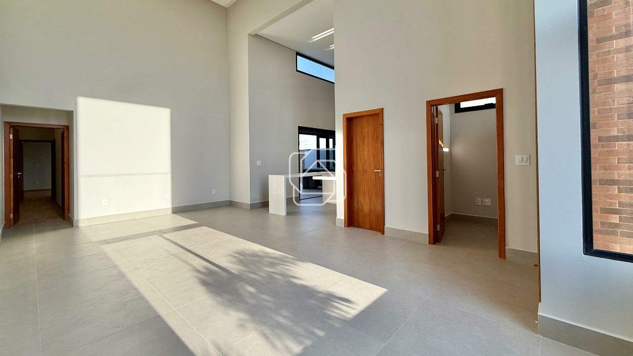 Casa de Condomínio à venda em Indaiatuba - SP - Jardim Residencial Dona Maria Cândida: Ambientes integrados