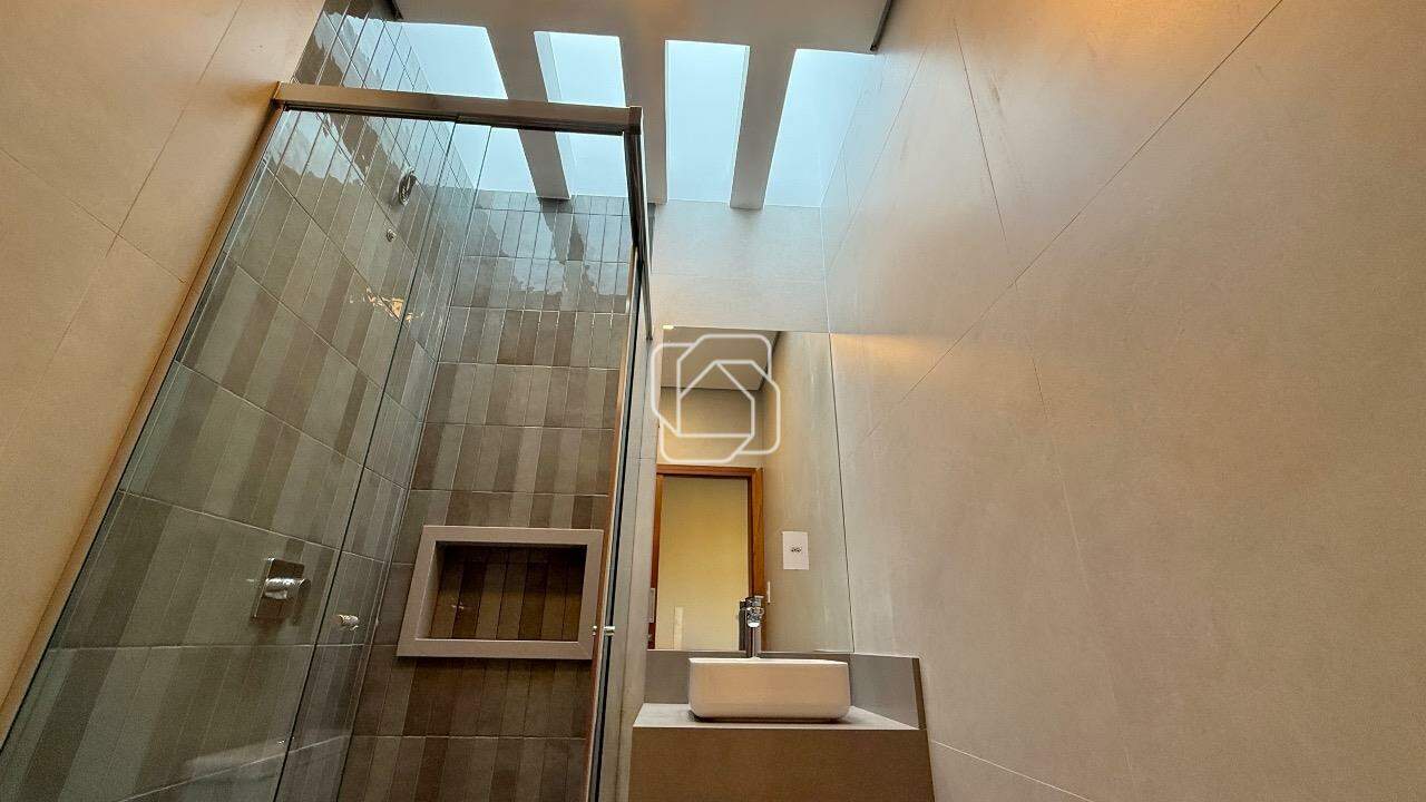 Casa de Condomínio à venda em Indaiatuba - SP - Jardim Residencial Dona Maria Cândida: Banheiro