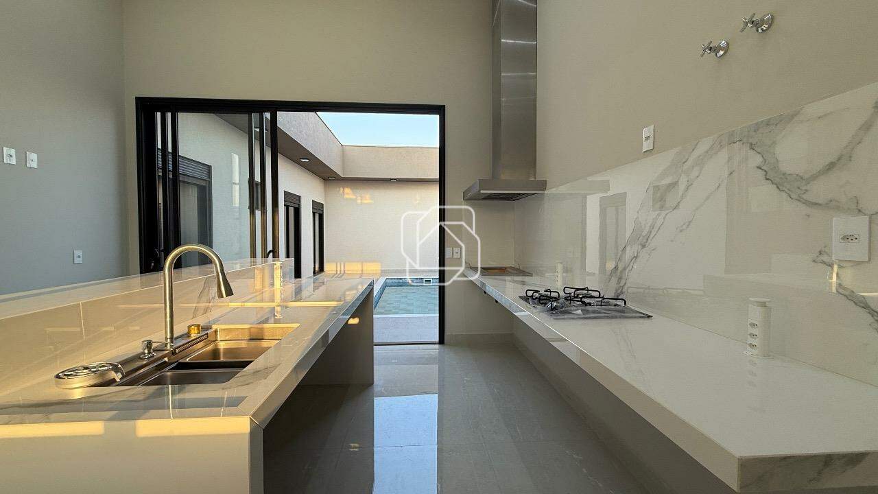 Casa de Condomínio à venda em Indaiatuba - SP - Jardim Residencial Dona Maria Cândida: Cozinha
