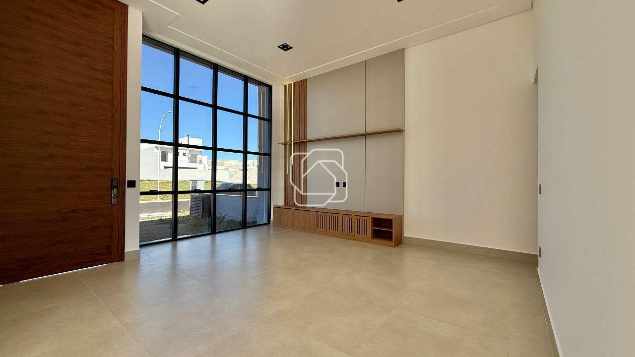 Casa de Condomínio à venda em Indaiatuba - SP - Jardim Residencial Dona Maria Cândida: Sala de estar