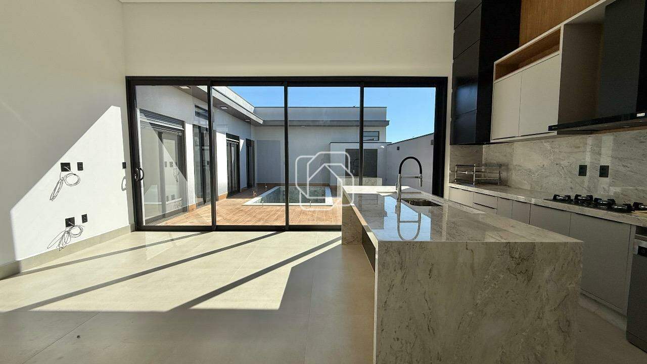 Casa de Condomínio à venda em Indaiatuba - SP - Jardim Residencial Dona Maria Cândida: Cozinha integrada
