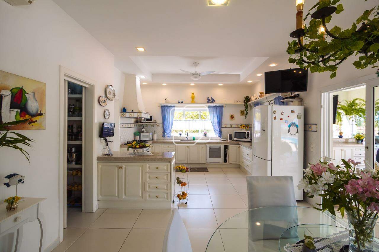 Casa de Condomínio à venda em Indaiatuba - SP - Vale das Laranjeiras: Cozinha