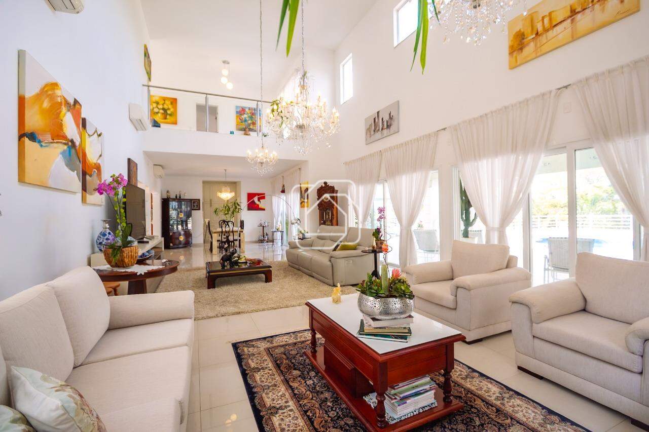 Casa de Condomínio à venda em Indaiatuba - SP - Vale das Laranjeiras: Sala de estar