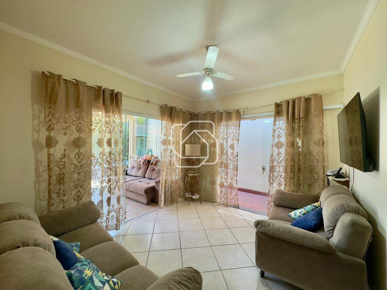 Casa de Condomínio à venda em Itu - SP - Portal da Vila Rica : Sala