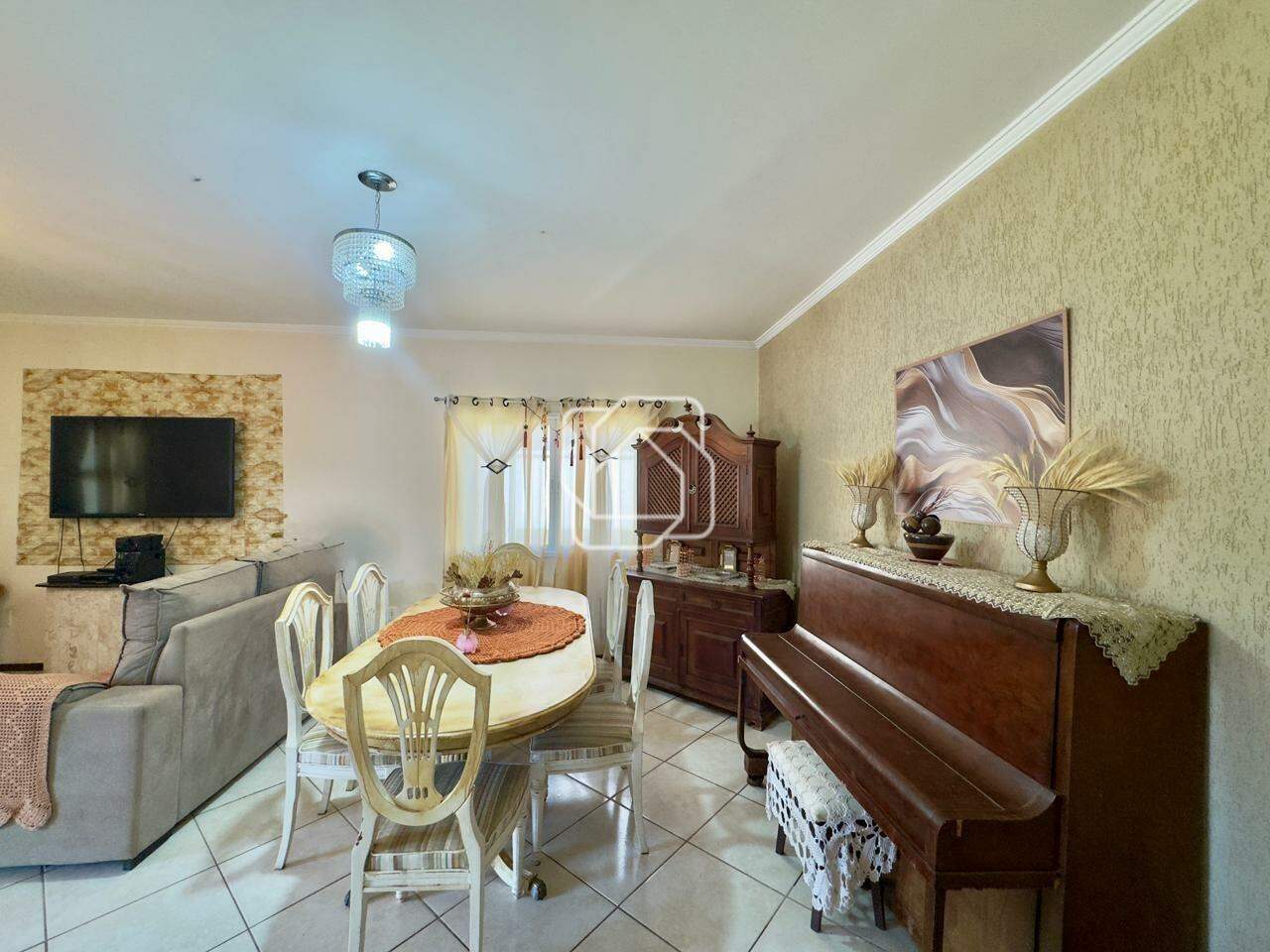 Casa de Condomínio à venda em Itu - SP - Portal da Vila Rica : Sala de jantar