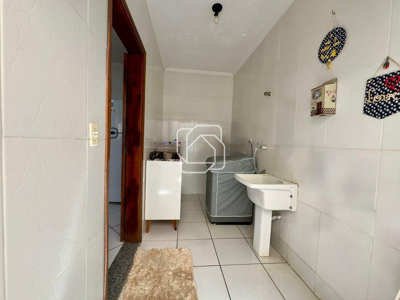 Casa de Condomínio à venda em Itu - SP - Portal da Vila Rica : Lavanderia