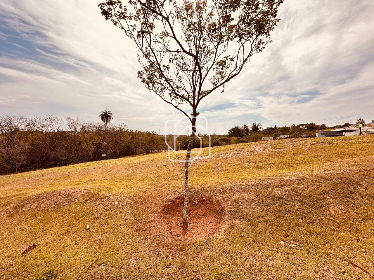 Terreno à venda em Itu - SP - Condomínio Villas do Golfe: