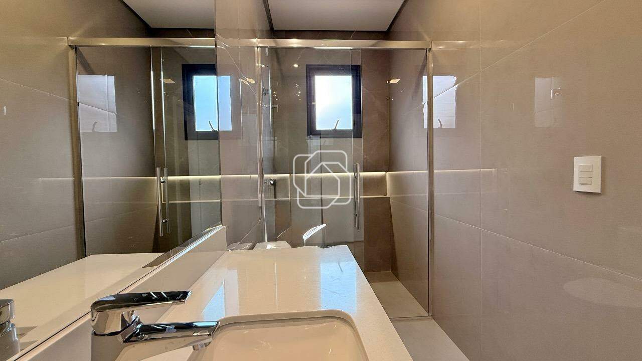 Casa de Condomínio à venda em Indaiatuba - SP - Jardim Residencial Dona Maria José: Banheiro