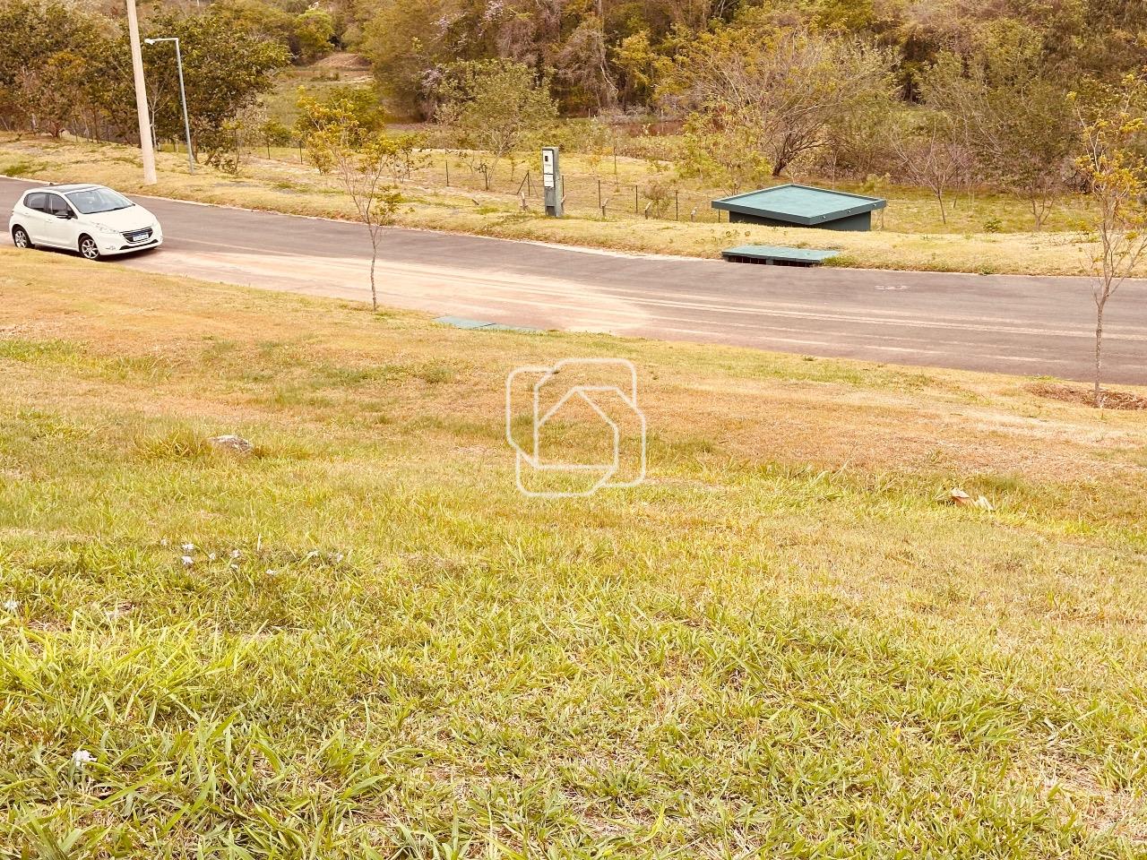 Terreno à venda em Itu - SP - Condomínio Villas do Golfe: 