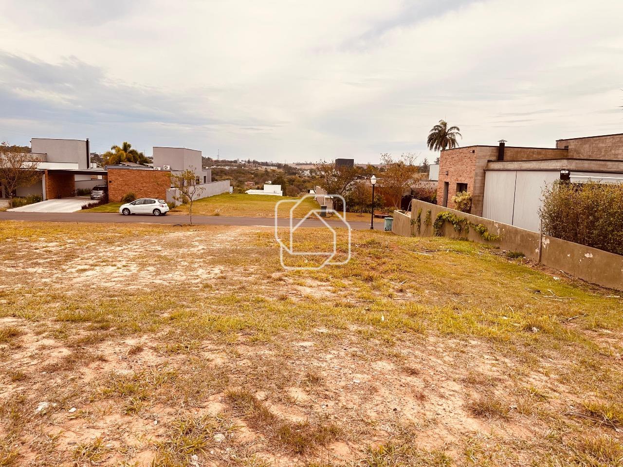 Terreno à venda em Itu - SP - Condomínio Villas do Golfe: