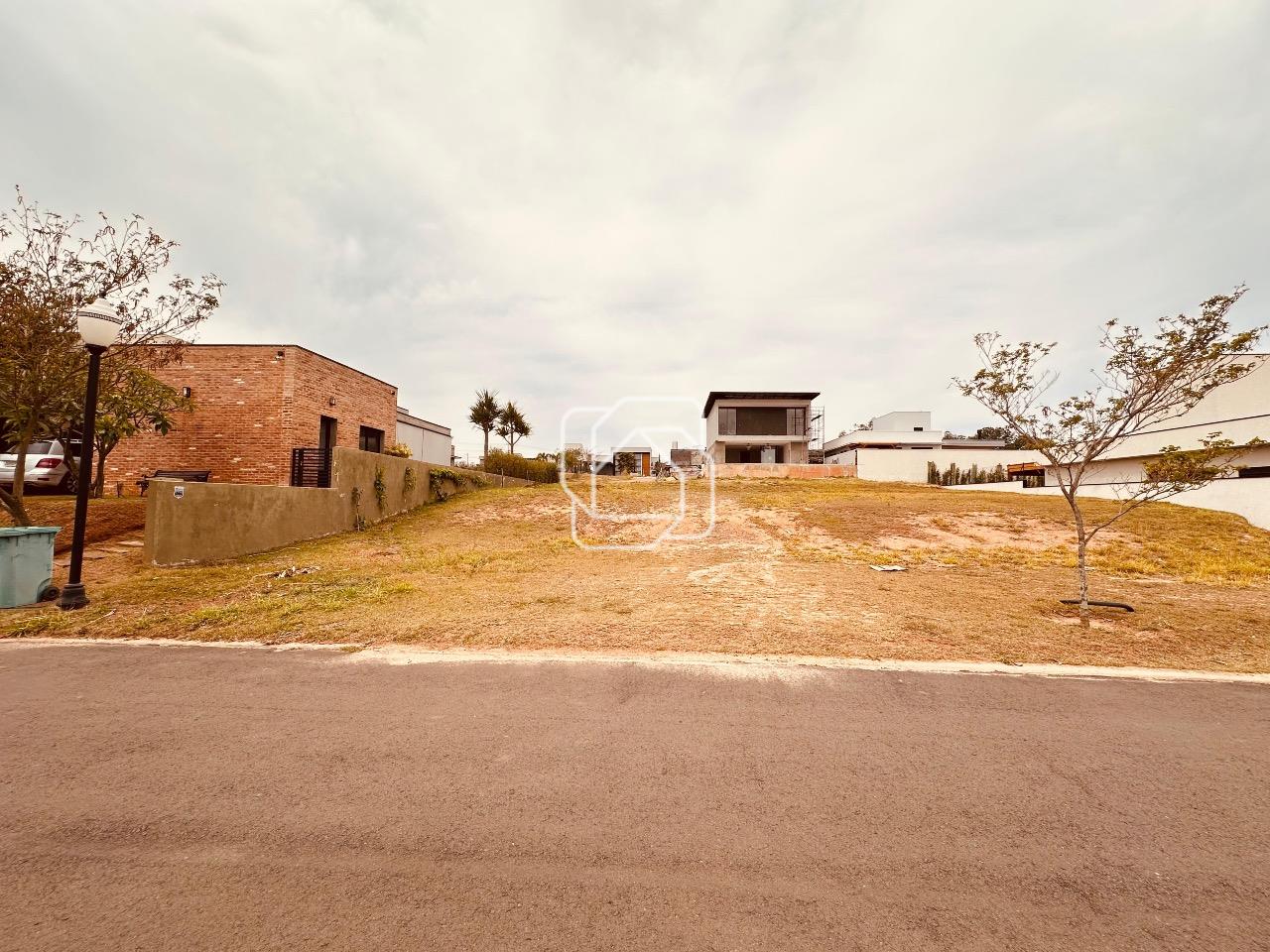 Terreno à venda em Itu - SP - Condomínio Villas do Golfe: 