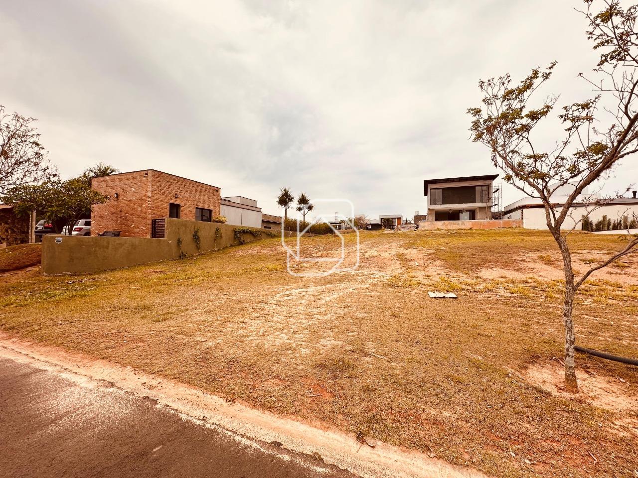 Terreno à venda em Itu - SP - Condomínio Villas do Golfe: 