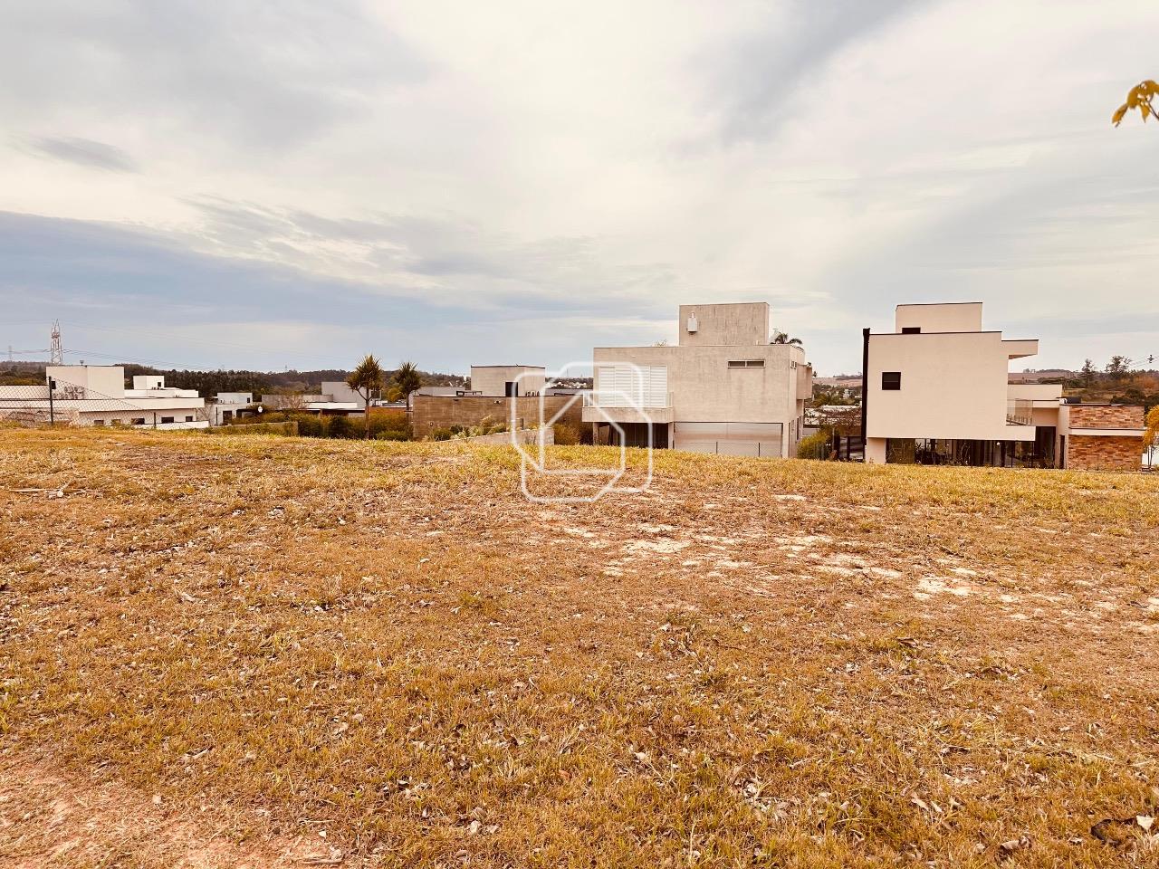 Terreno à venda em Itu - SP - Condomínio Villas do Golfe: 