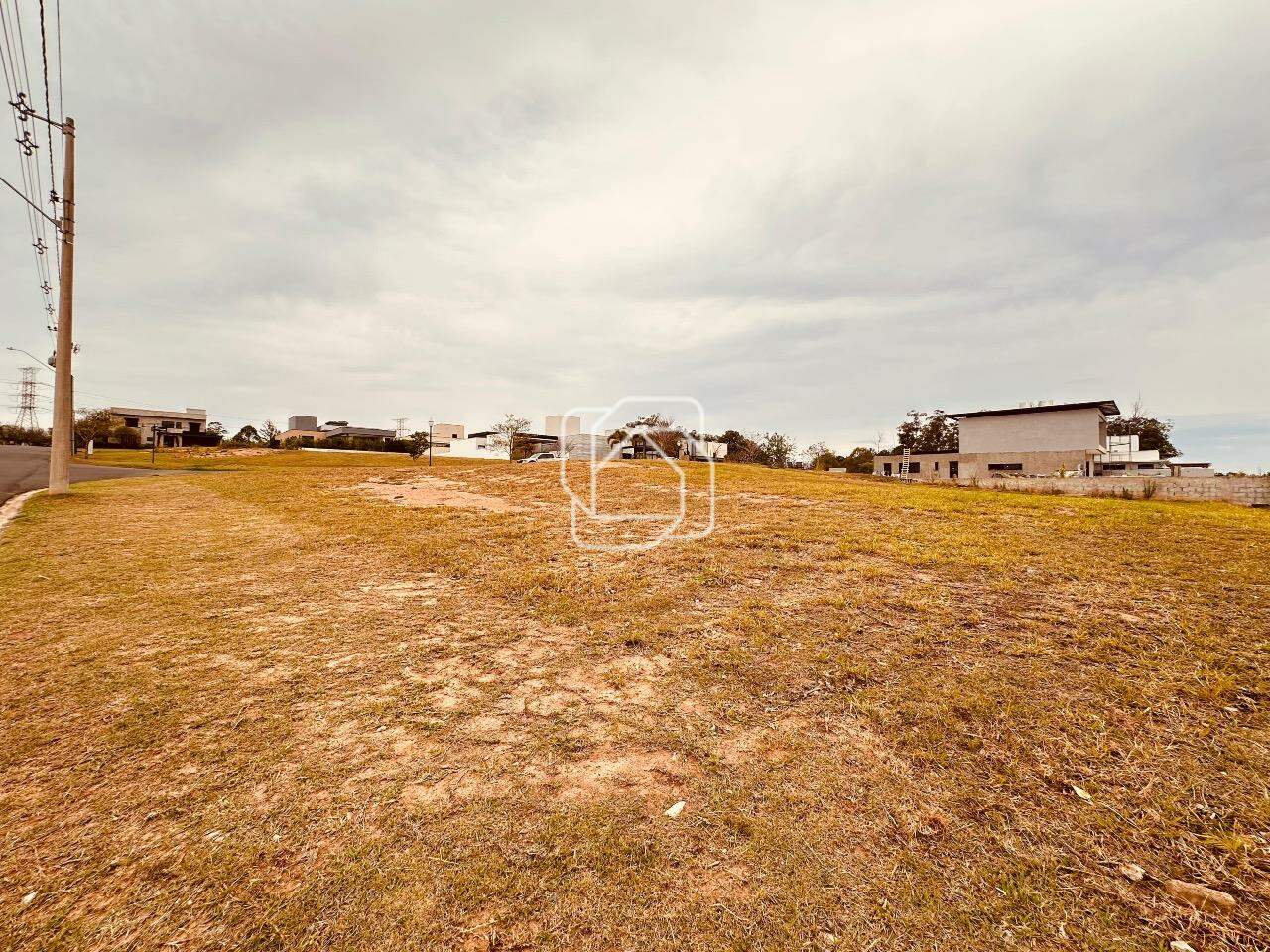 Terreno à venda em Itu - SP - Condomínio Villas do Golfe: 