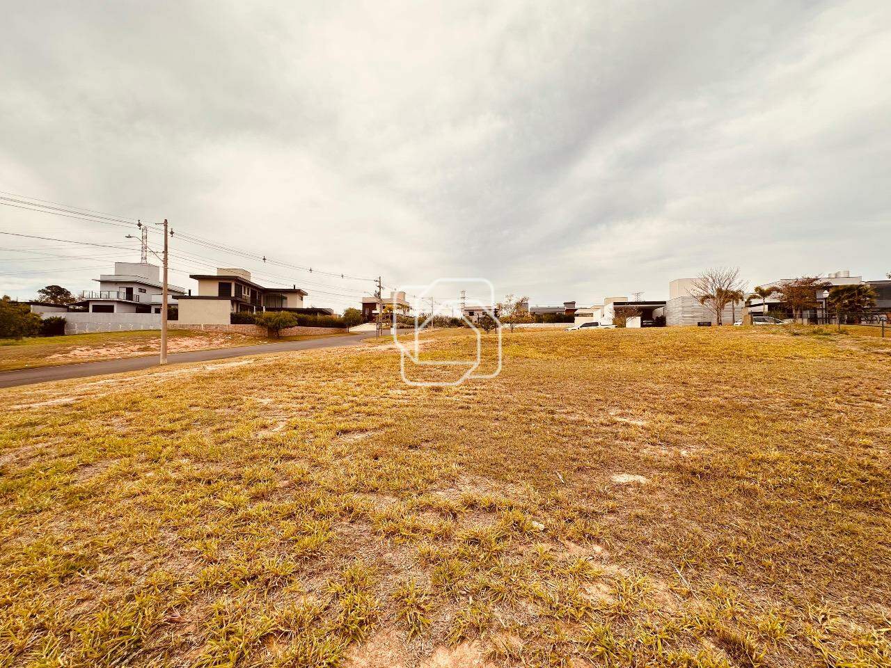 Terreno à venda em Itu - SP - Condomínio Villas do Golfe: 