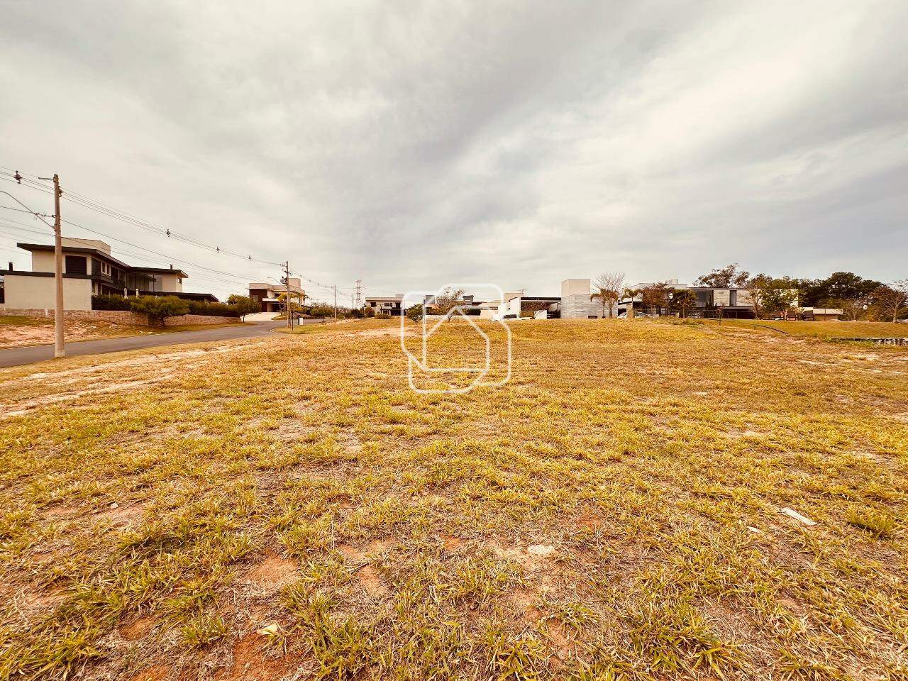 Terreno à venda em Itu - SP - Condomínio Villas do Golfe: 