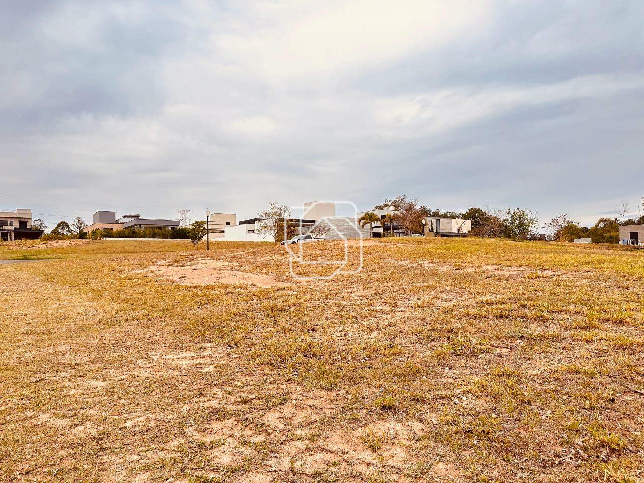 Terreno à venda em Itu - SP - Condomínio Villas do Golfe: 