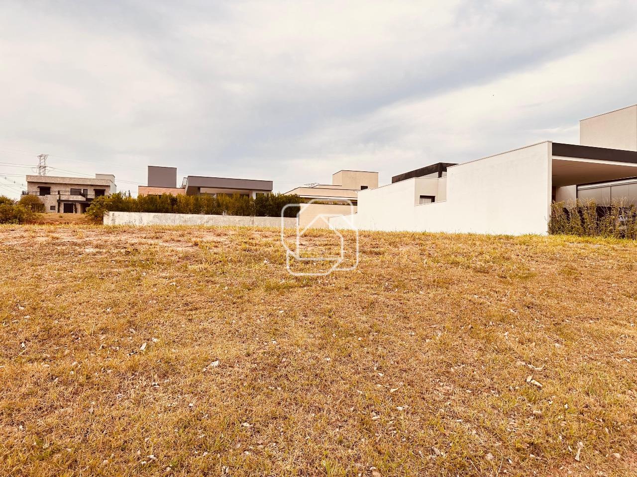 Terreno à venda em Itu - SP - Condomínio Villas do Golfe: 